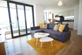 London Excel - O2 Arena - London City Airport Superior Apartment